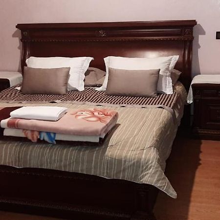 Stay With Low Budget Marrakesh Luaran gambar