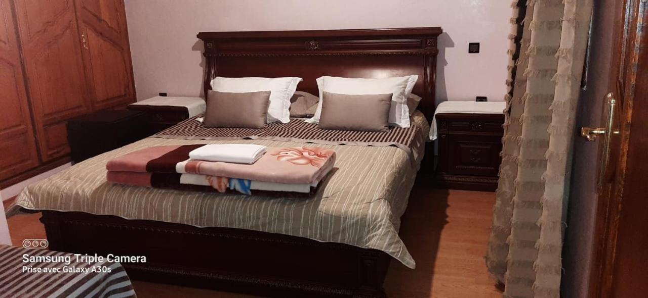 Stay With Low Budget Marrakesh Luaran gambar