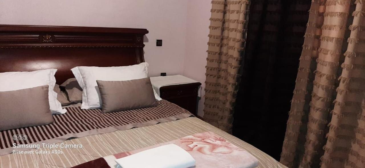 Stay With Low Budget Marrakesh Luaran gambar